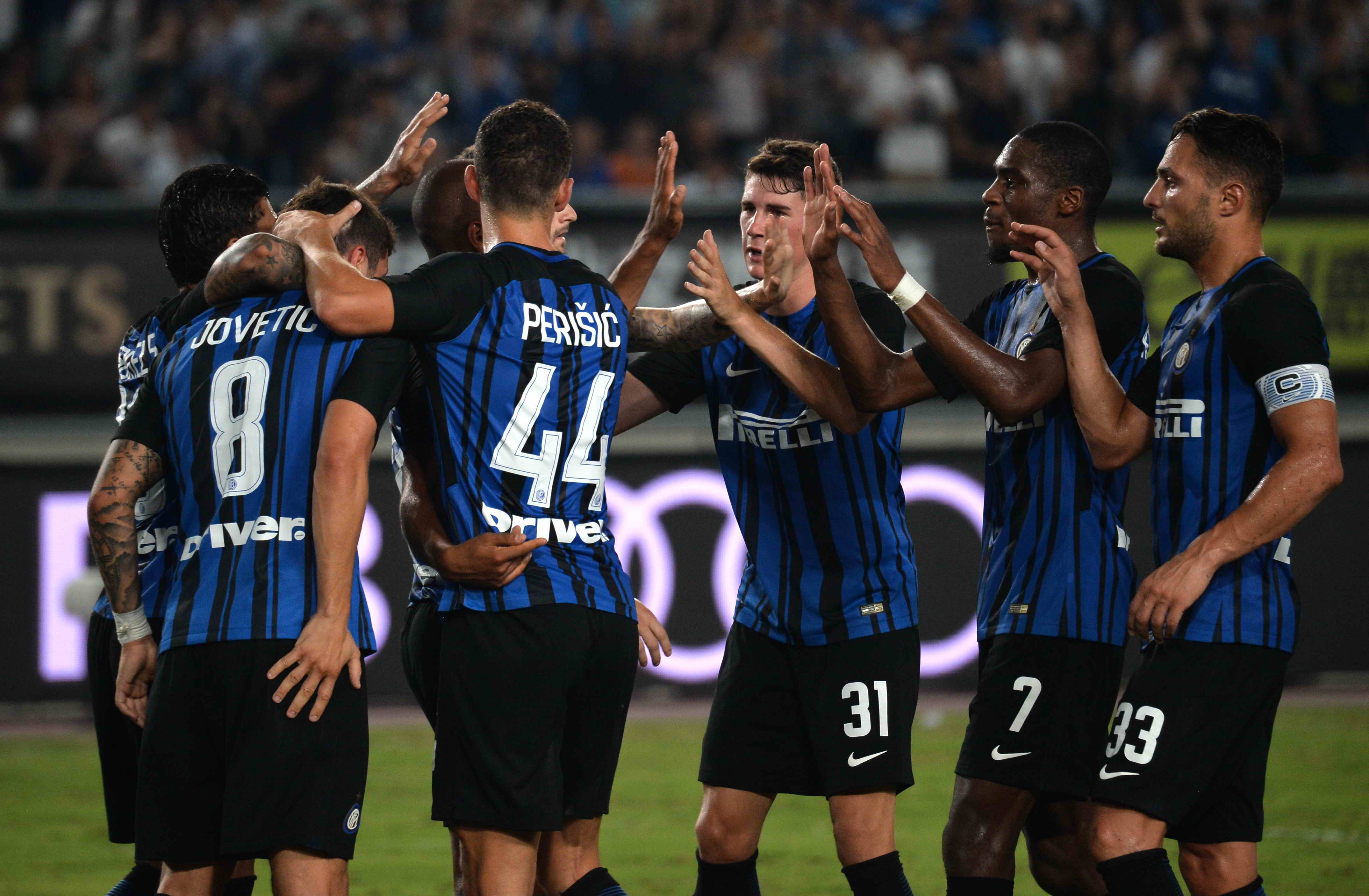 表现尤为引 表现尤为引