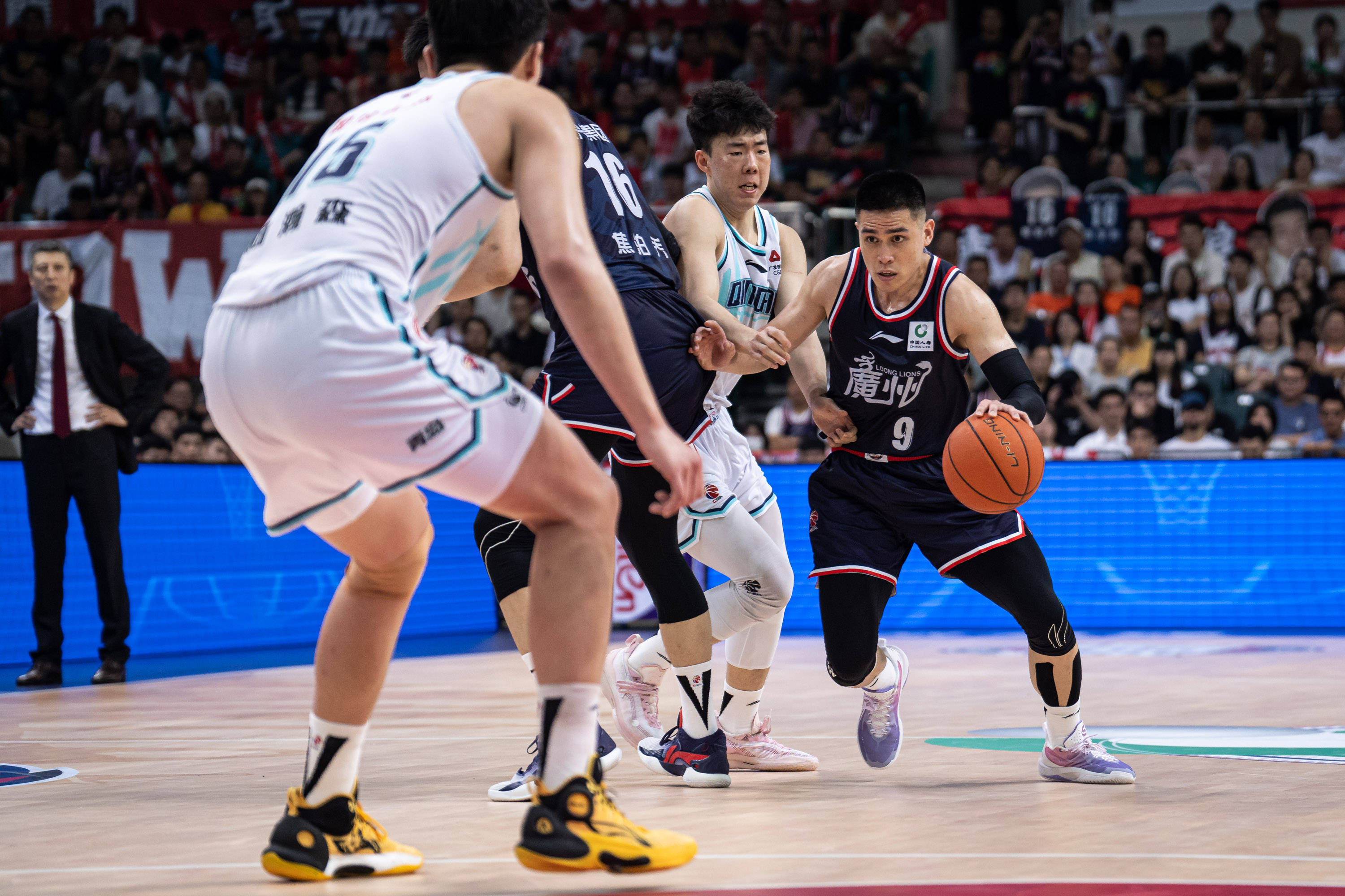 曼联促师徒 曼联促师徒