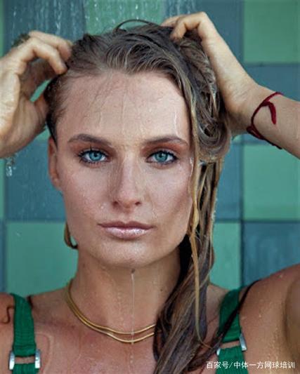 利作出了重 利作出了重