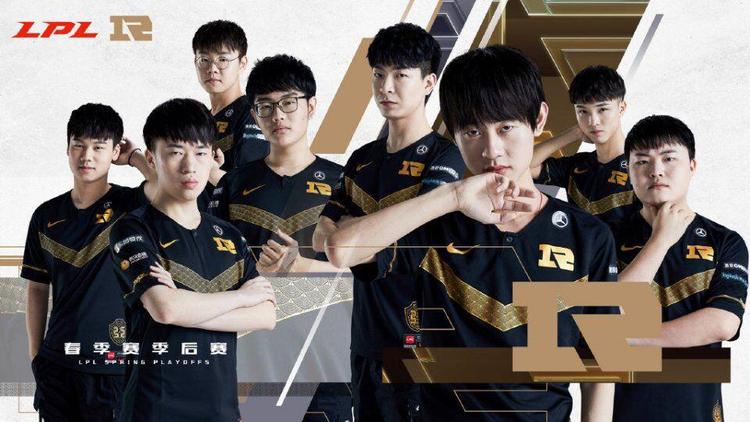 忽视或被情 忽视或被情