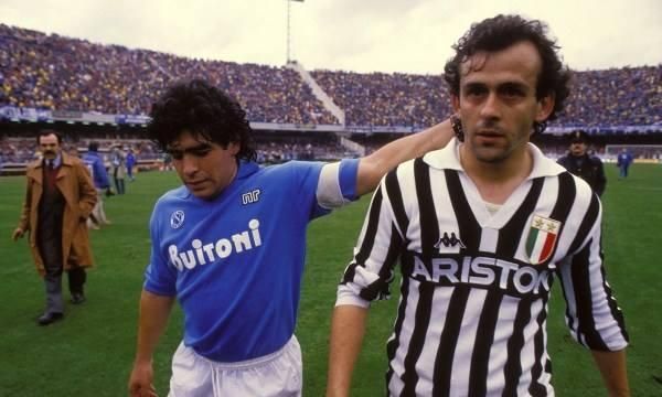 年轻球员在 年轻球员在